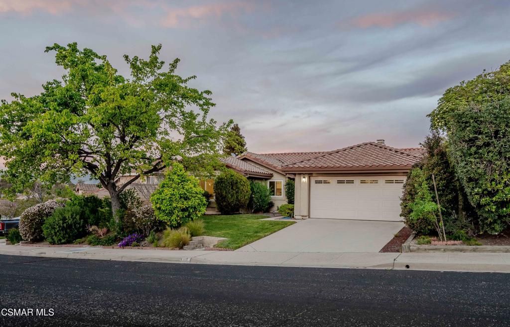 Photo of 4010 Trailcrest Drive, Moorpark, CA 93021 (MLS # 226001092)