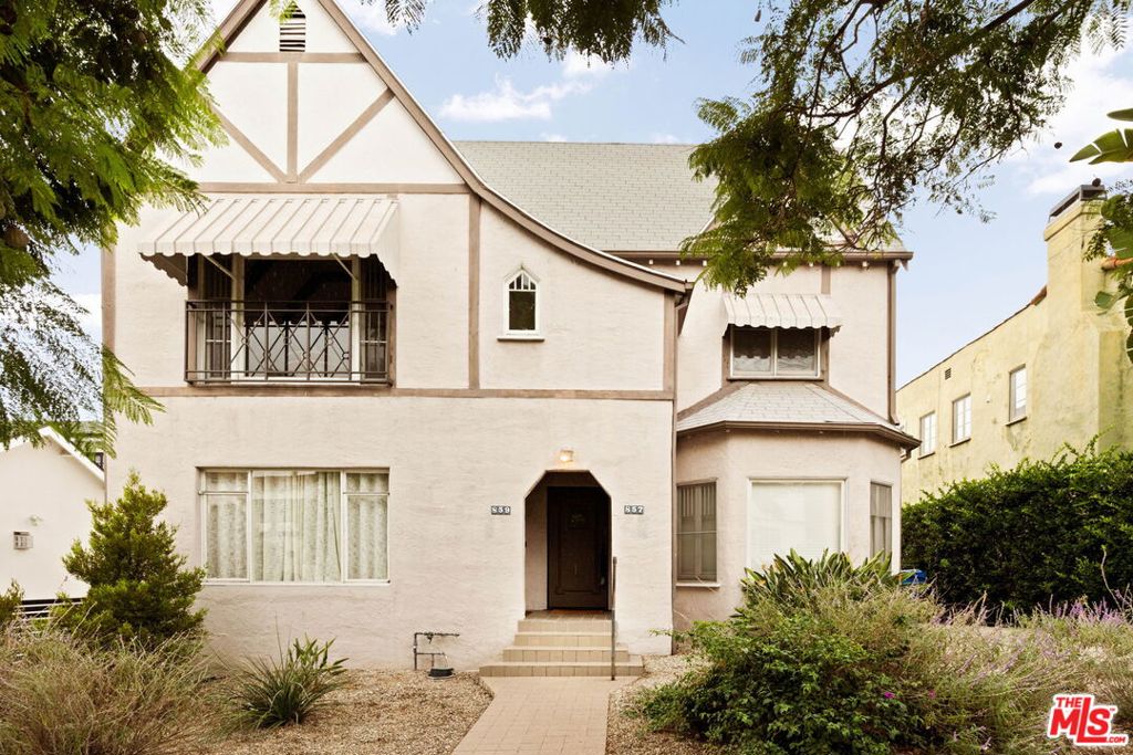 857 S Curson Avenue