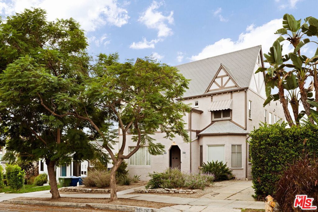 857 S Curson Avenue