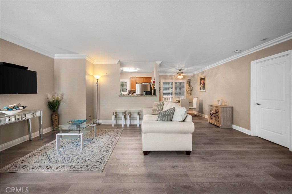 355 N Maple Street 121