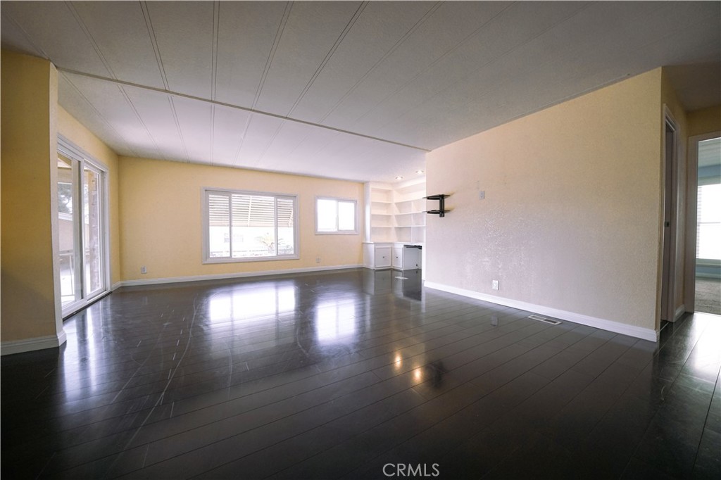 Anaheim Shores (ANSH) - Manufactured In Park