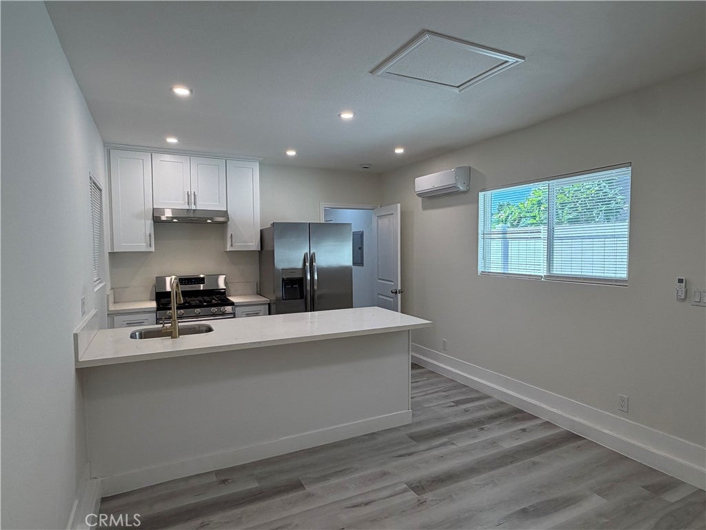 204 1/2 E I Street