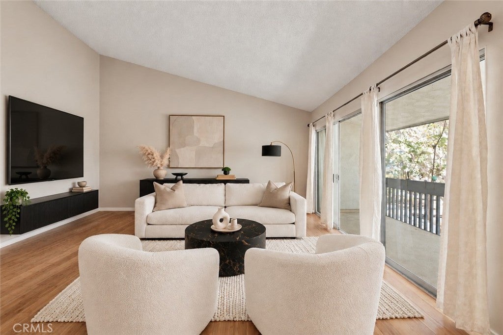 902 Camino Real 204