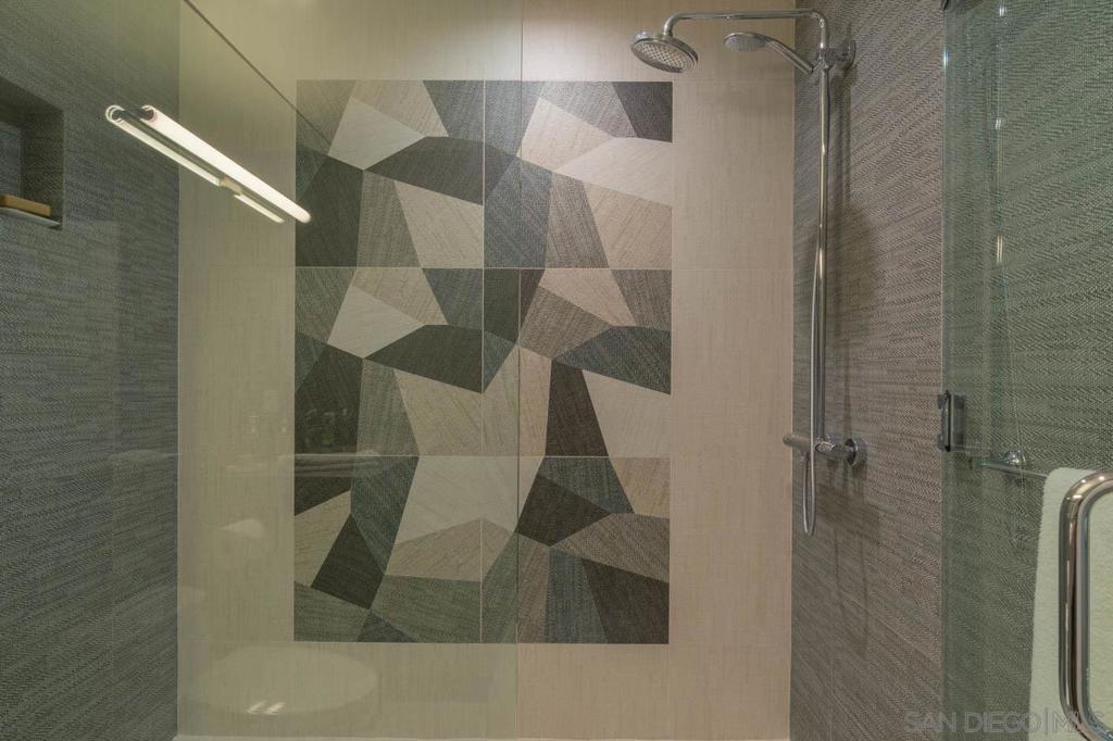 Downtown - Residential Lease
