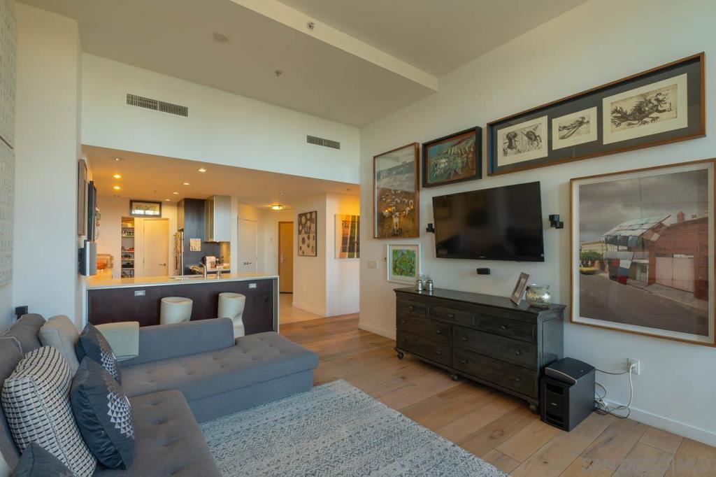 Downtown - Residential Lease