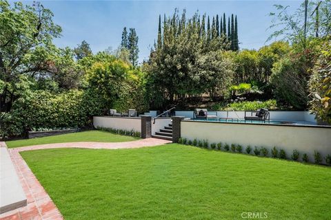 22218 San Miguel Street Woodland Hills CA 91364