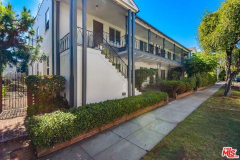 Photo of 186 N Clark Drive, Beverly Hills, CA 90211 (MLS # 25606083)