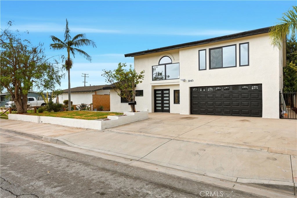 3143 Coolidge Avenue