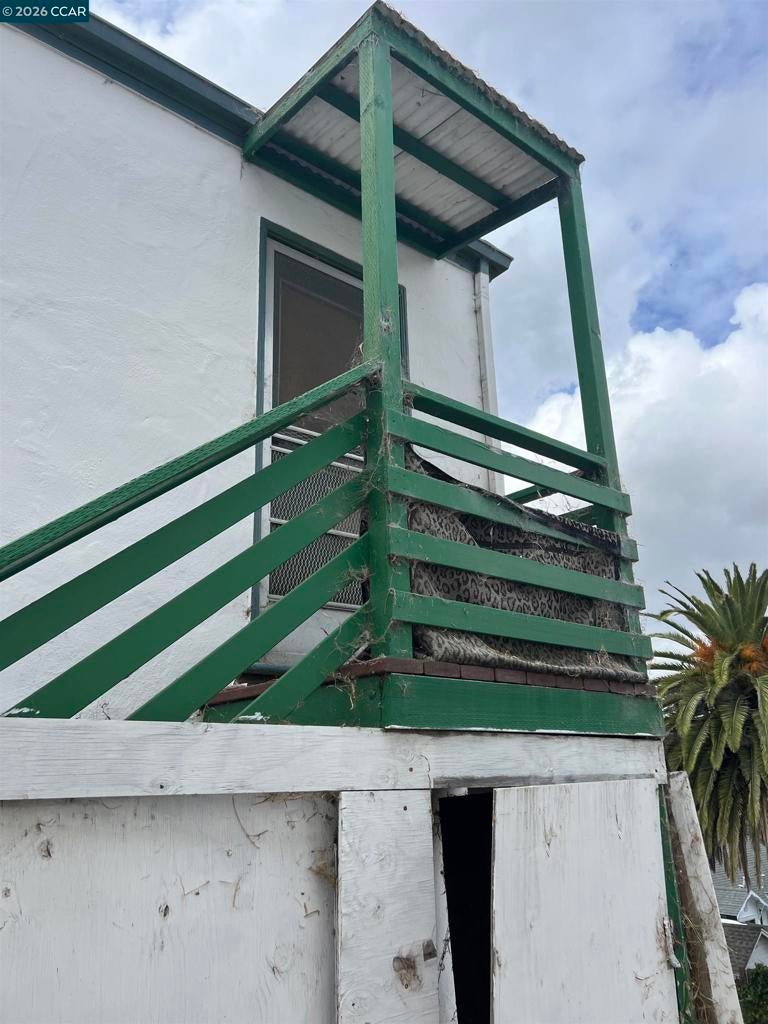 4031 Loma Vista Ave
