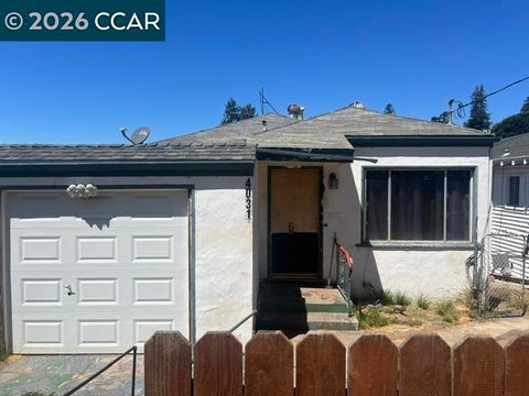 Photo of 4031 Loma Vista Ave AVE, Oakland, CA 94619 (MLS # 41147172)