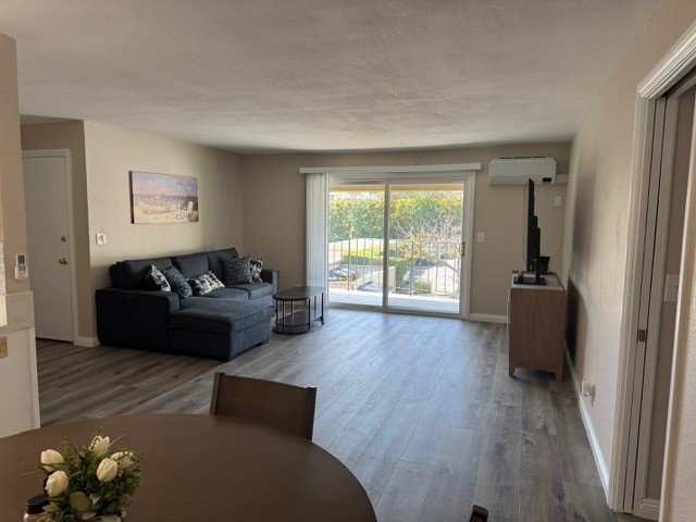 11138 Aqua Vista 29