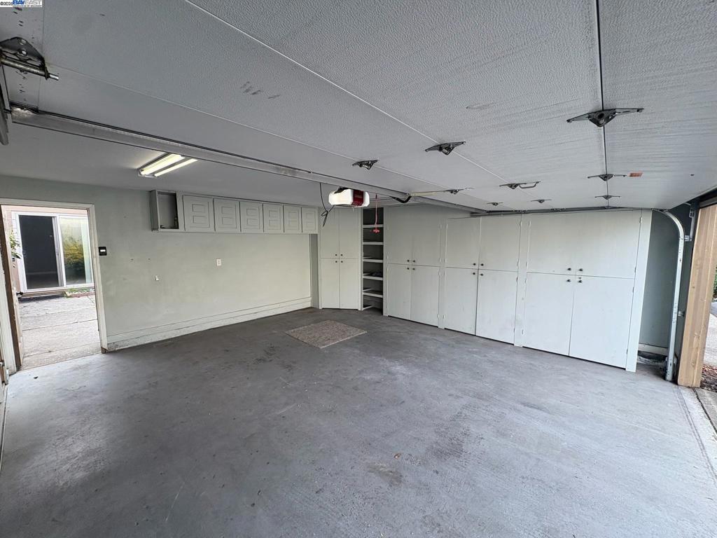 BAY FARM ISLAND - Residential