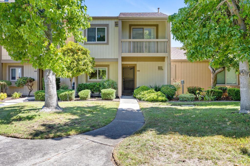 Welcome to your beautifully updated 3-bedroom townhome on Bay Farm Island! Tucked away in the highly sought-after Islandia community, this home offers the perfect blend of comfort, convenience, and coastal charm. Step out your front door and into a lush greenbelt surrounded by mature trees—just steps from the sparkling community pool and a spacious clubhouse ideal for gatherings and celebrations. Inside, enjoy a bright and open floor plan featuring gleaming hardwood floors, a modern updated kitchen, cozy fireplace, in-unit laundry, and even your own private sauna. The main living areas boast elegant hardwood, while the upstairs bedrooms are finished with brand new plush carpeting for a cozy and fresh feel. The fully finished two-car garage includes ample built-in cabinetry for all your storage needs. Love the outdoors? The scenic Bay Trail is just around the corner, perfect for morning jogs or peaceful sunset strolls. Top-rated schools, charming local cafes, shopping, and convenient access to the SF Ferry, Transbay buses, BART, and Oakland Airport make this an unbeatable location.