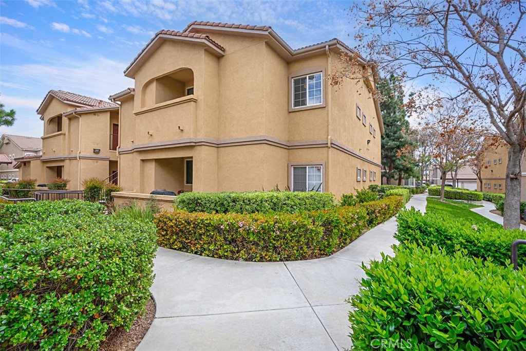41410 Juniper Street 1524