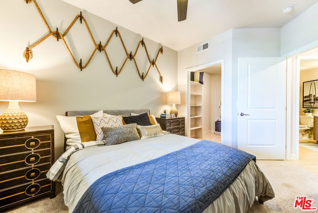 7290 Edinger Avenue 3080