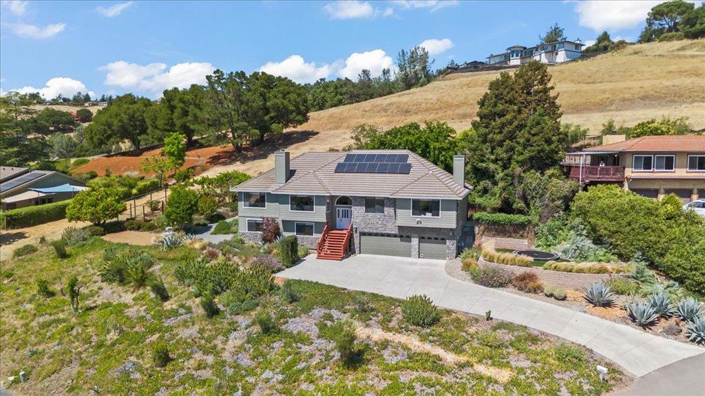 16580 Rustling Oak Court