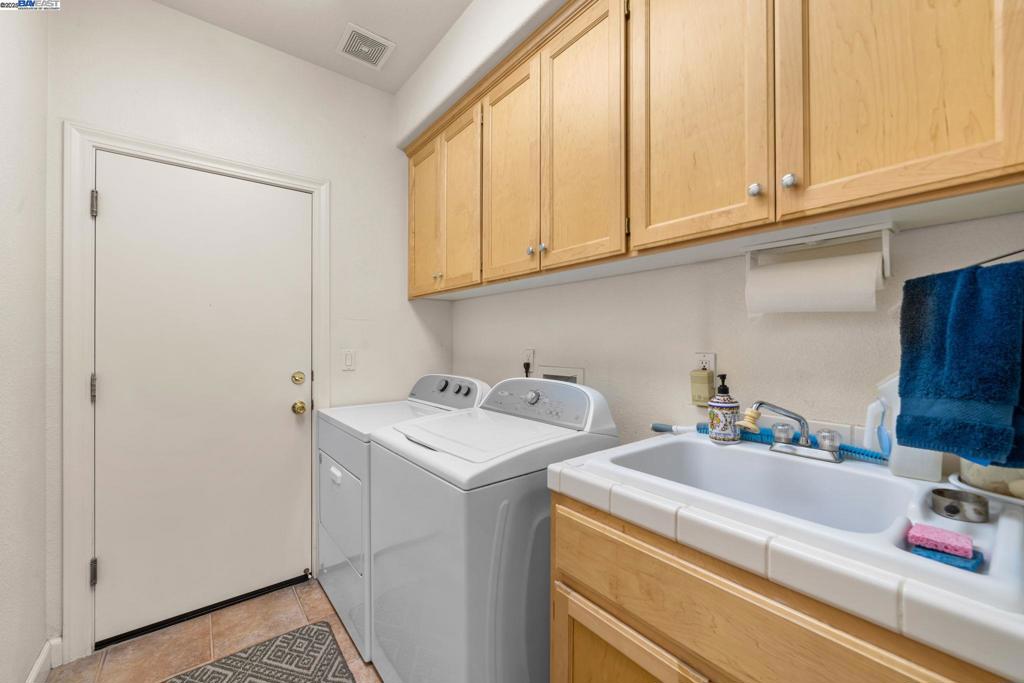 RUBY HILL - Residential