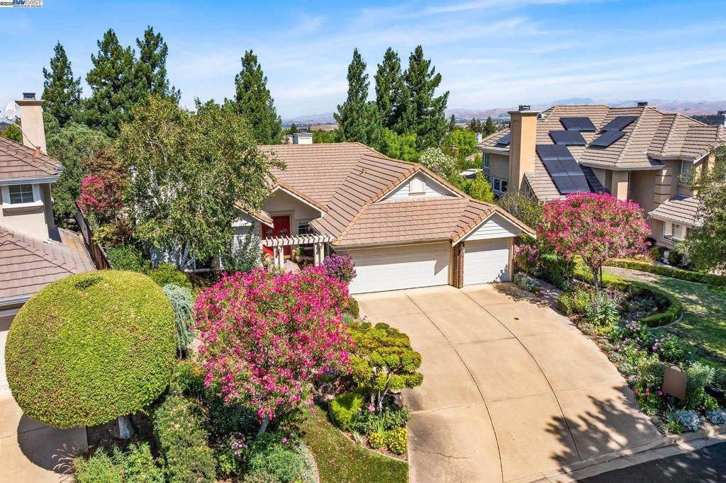 RUBY HILL - Residential