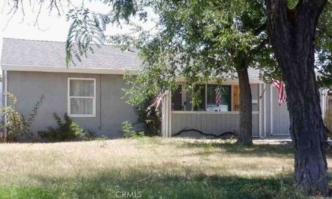 Photo of 817 T, Merced, CA 95341 (MLS # SR25278461)