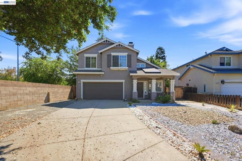 Photo of 1184 Shadowcliff Ct Ct, Brentwood, CA 94513 (MLS # 41129106)