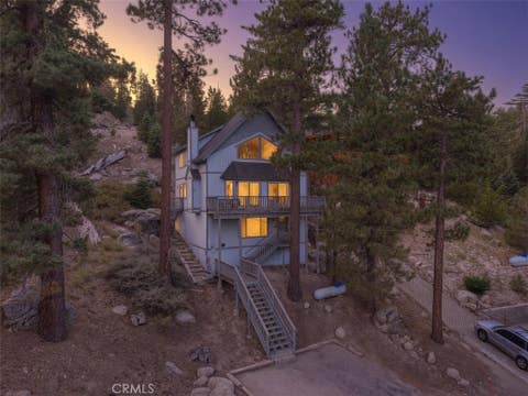 Photo of 38661 Talbot Drive, Big Bear Lake, CA 92315 (MLS # IG26165378)