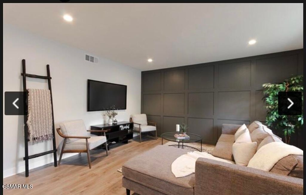 Photo of 2069 N Avenida Refugio #1, Simi Valley, CA 93063 (MLS # 226001235)