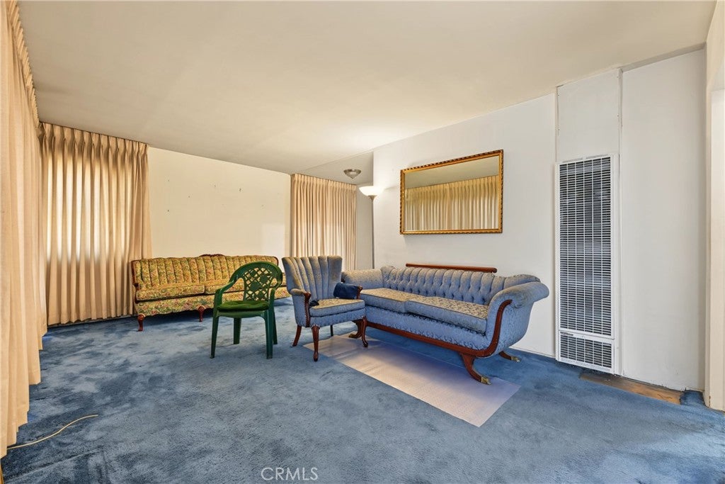 1218 E 124th