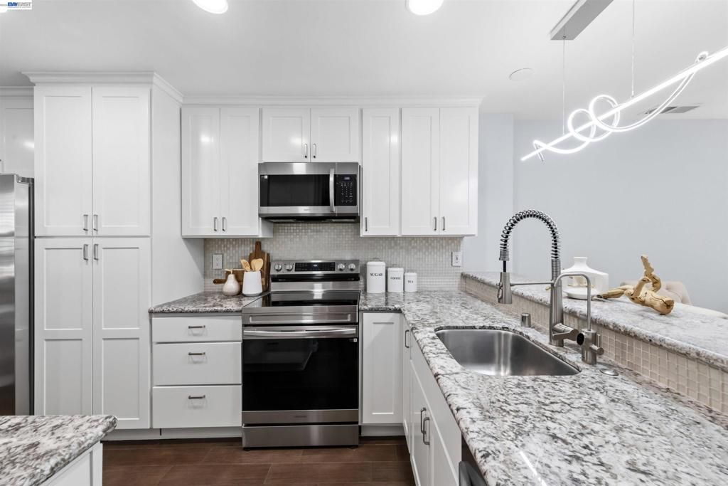 Photo of 4159 Amberwood Cir Cir, Pleasanton, CA 94588 (MLS # 41131221)