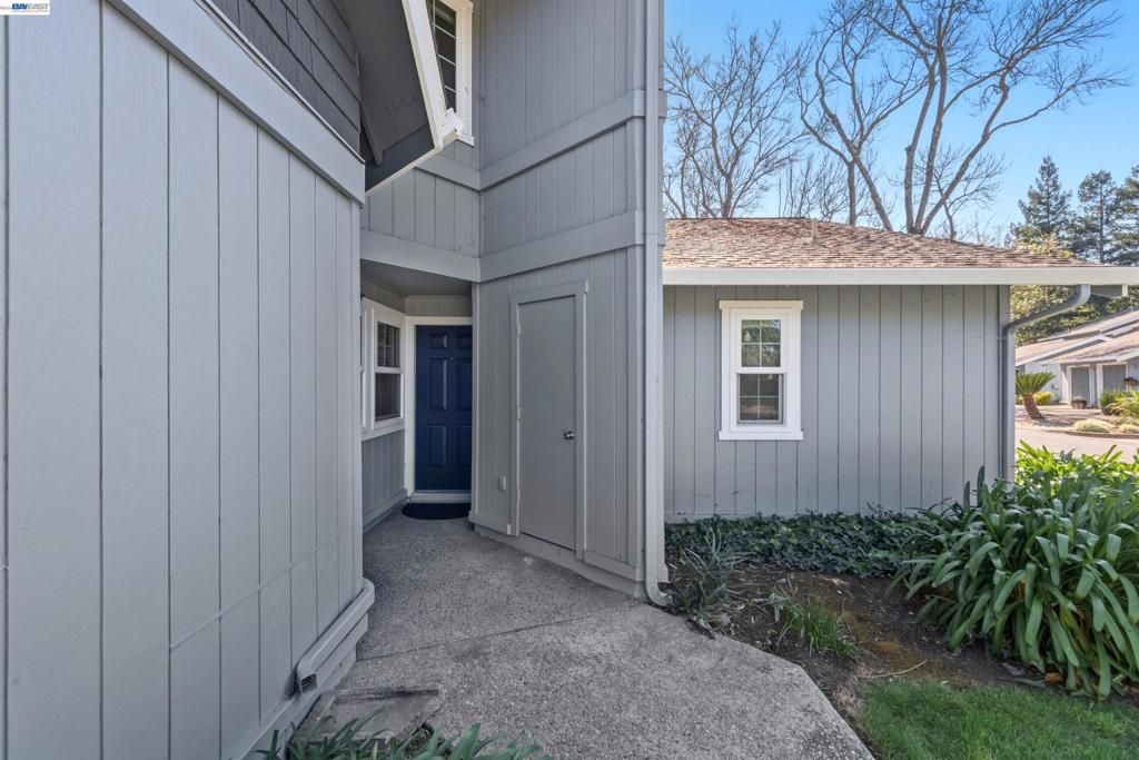 Photo of 4159 Amberwood Cir Cir, Pleasanton, CA 94588 (MLS # 41131221)