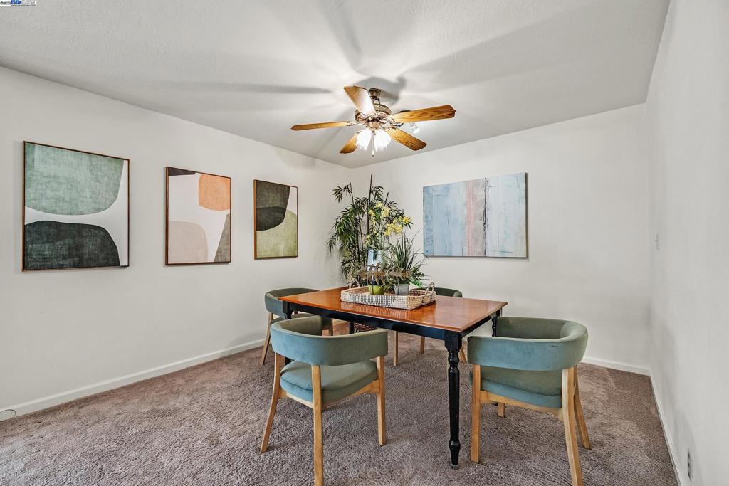 EASTSIDE JENSEN - Residential