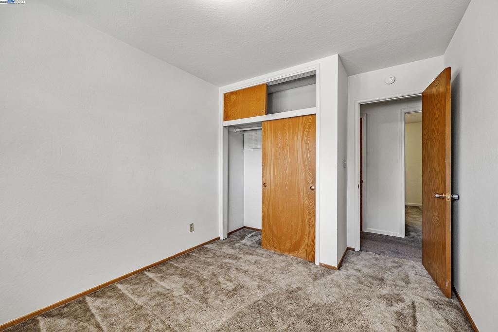 EASTSIDE JENSEN - Residential