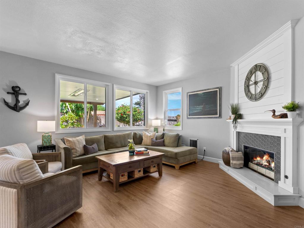 2624 Mesa Drive