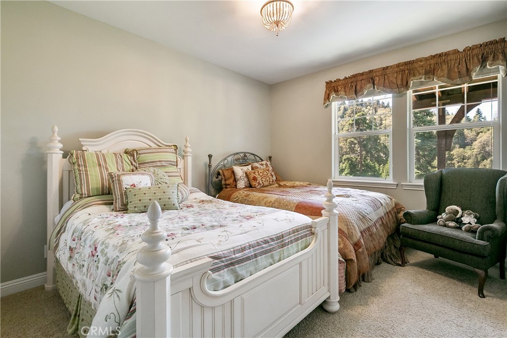 Arrowhead Woods (AWHW) - Residential