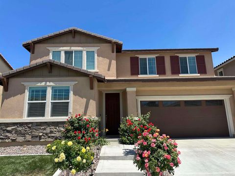 Photo of 34164 Anise Drive, Murrieta, CA 92563 (MLS # NDP2603797)