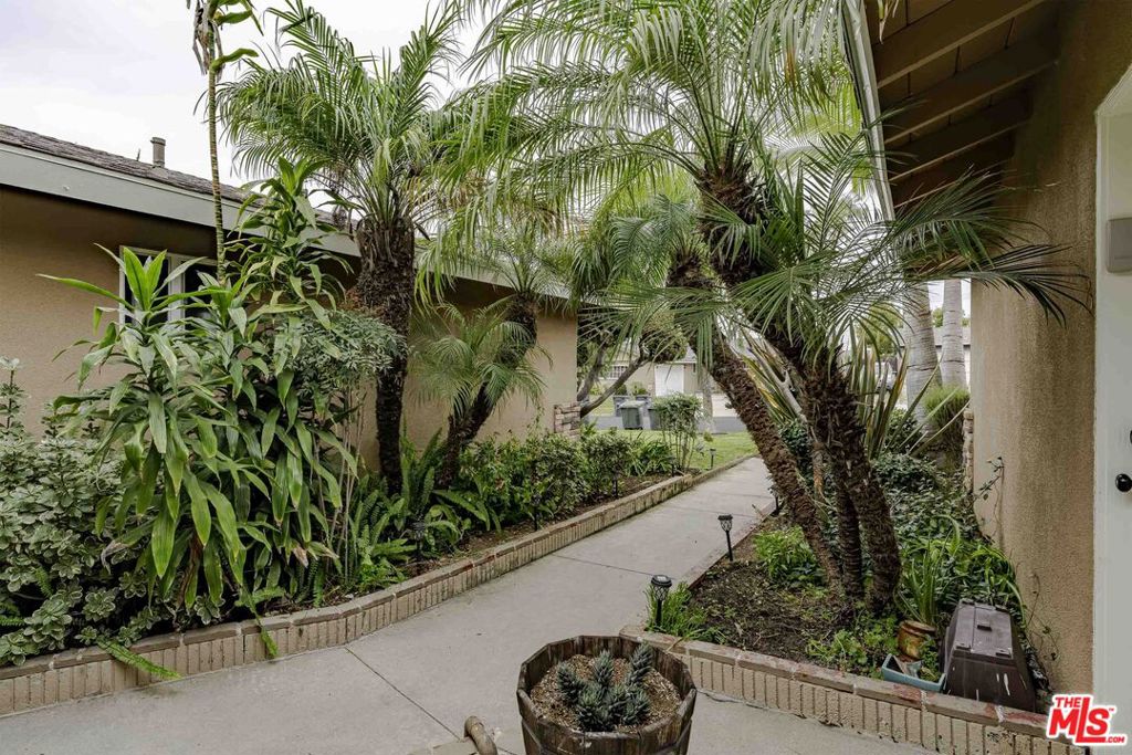 Properties 4 14420 Bridgewood Drive