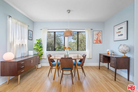 Photo of 2306 Loma Vista Place, Los Angeles, CA 90039 (MLS # 26866453)