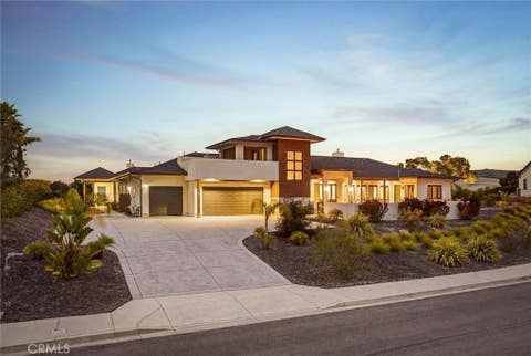 Photo of 849 Castillo Del Mar, Arroyo Grande, CA 93420 (MLS # SC26141988)