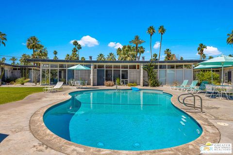 Photo of 2244 E Tahquitz Canyon Way #5, Palm Springs, CA 92262 (MLS # 26831409PS)