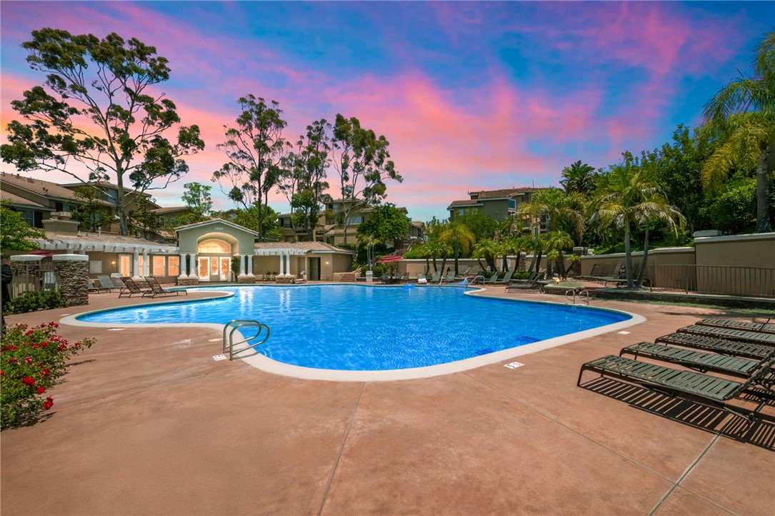 1043 S Saint Tropez Avenue