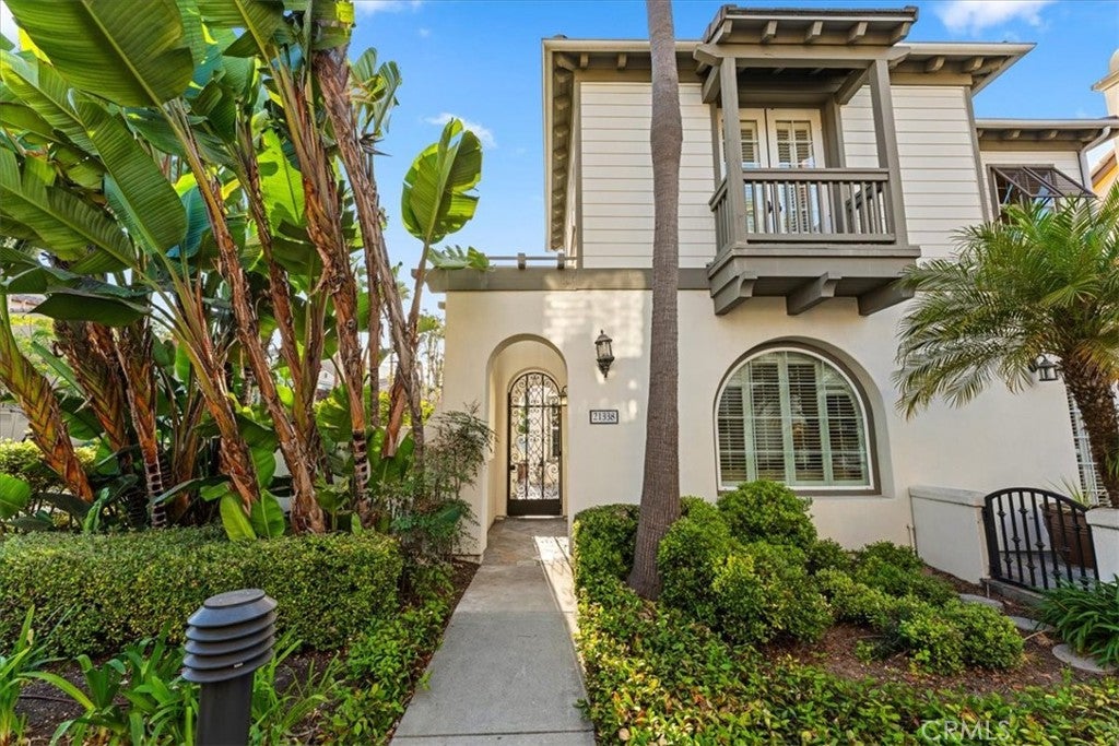21338 BALERMA Lane