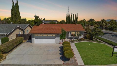 Photo of 1163 Bendmill Way, San Jose, CA 95121 (MLS # ML82047560)