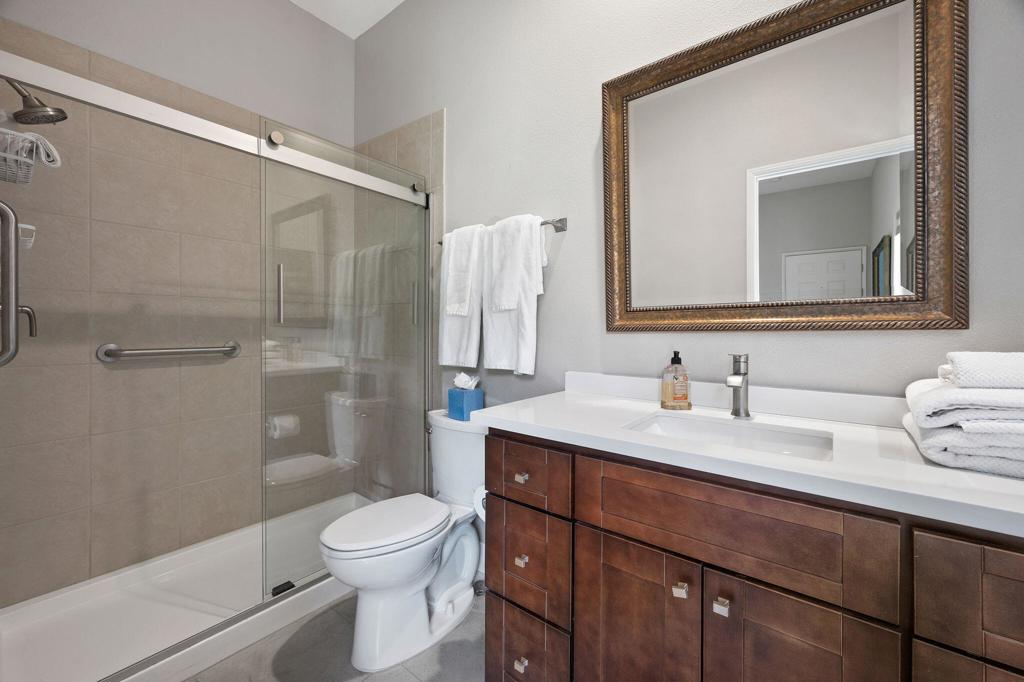 Rancho Mirage C.C. - Residential Lease