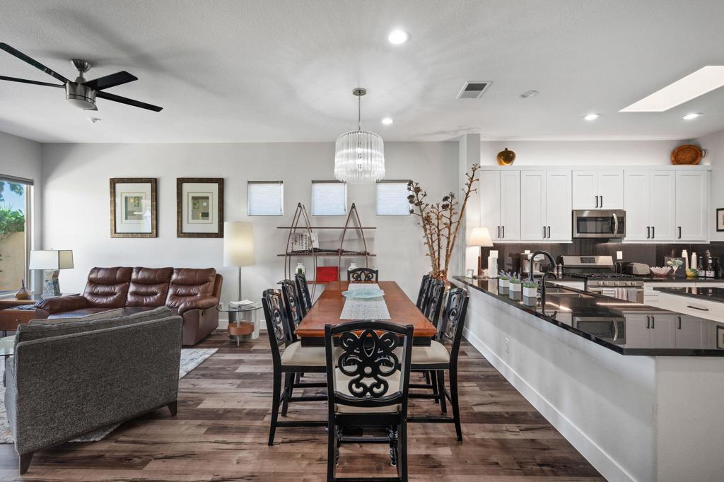 Rancho Mirage C.C. - Residential Lease