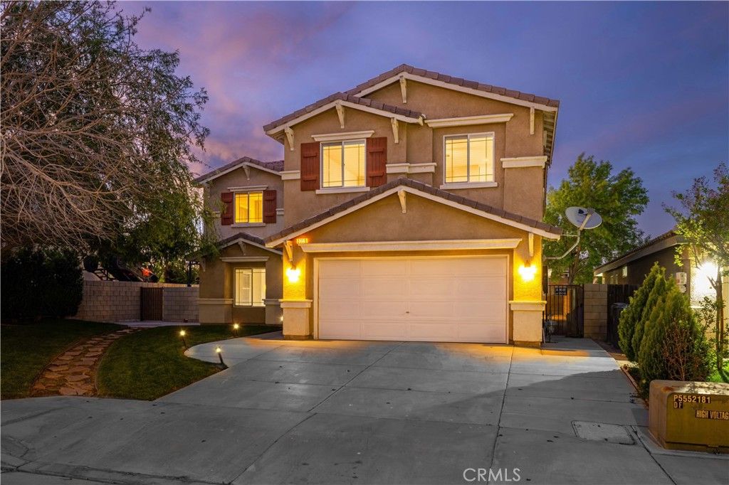 Photo of 3055 Kachina Court, Lancaster, CA 93535 (MLS # SR26076773)