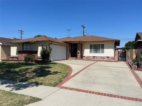 Photo of 15608 Domart Avenue, Norwalk, CA 90650 (MLS # CV26111037)