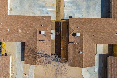 Tiny photo for 7428 Cherokee Trl, Yucca Valley, CA 92284 (MLS # JT26047498)