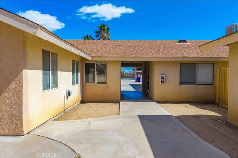 Tiny photo for 7428 Cherokee Trl, Yucca Valley, CA 92284 (MLS # JT26047498)