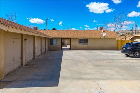 Tiny photo for 7428 Cherokee Trl, Yucca Valley, CA 92284 (MLS # JT26047498)