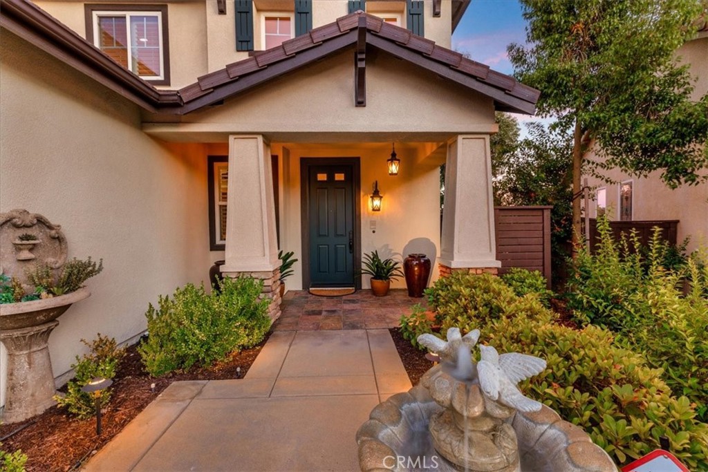 30807 Hillcrest Drive