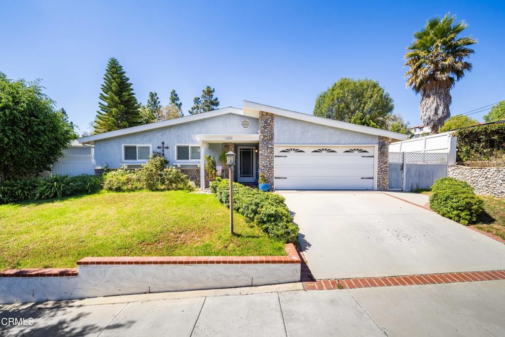 829 Sheffield Place